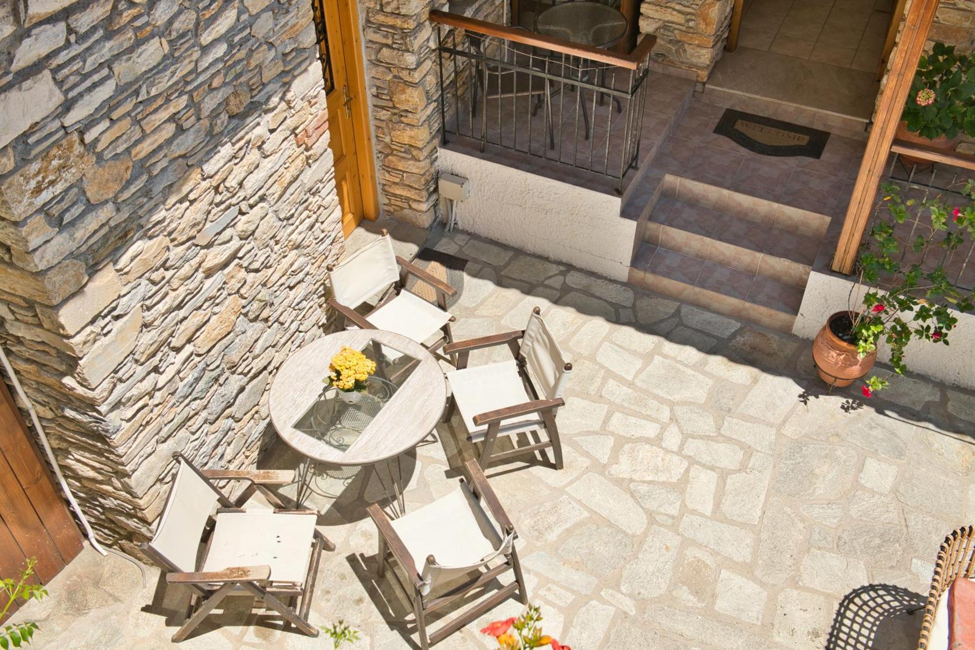 Naftilos Guest House Kala Nera Extérieur photo