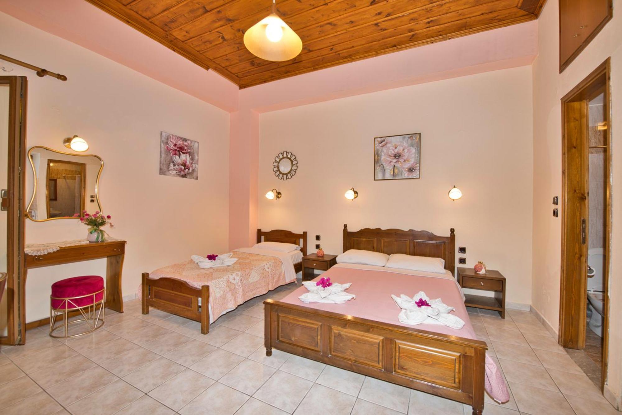 Naftilos Guest House Kala Nera Extérieur photo