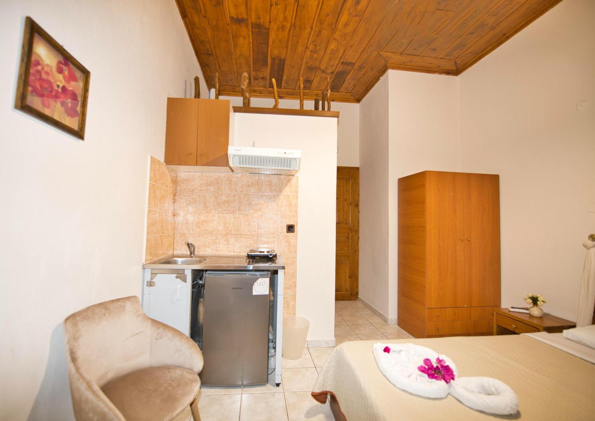 Naftilos Guest House Kala Nera Extérieur photo