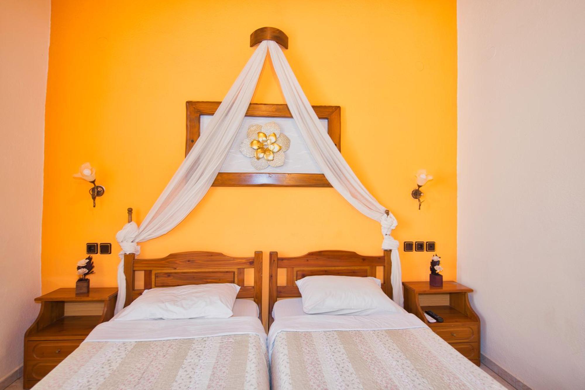Naftilos Guest House Kala Nera Extérieur photo