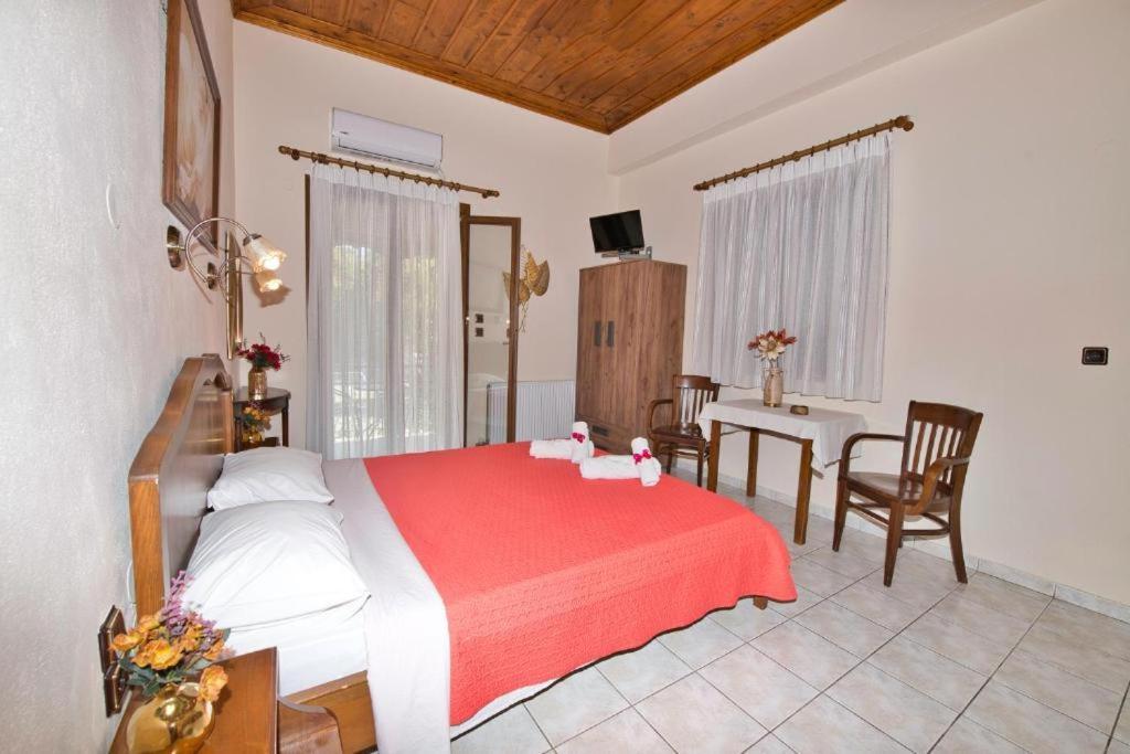 Naftilos Guest House Kala Nera Extérieur photo